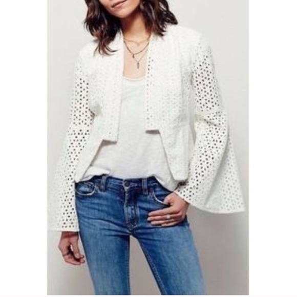 Circle Sleeve Eyelet Jacket Blazer 